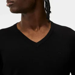 Lymann Merino V-Neck Sweater Musta