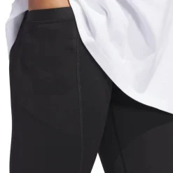 Performance Pocket Legging Musta