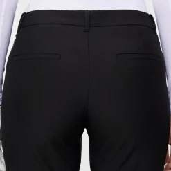 Pia Pant Musta
