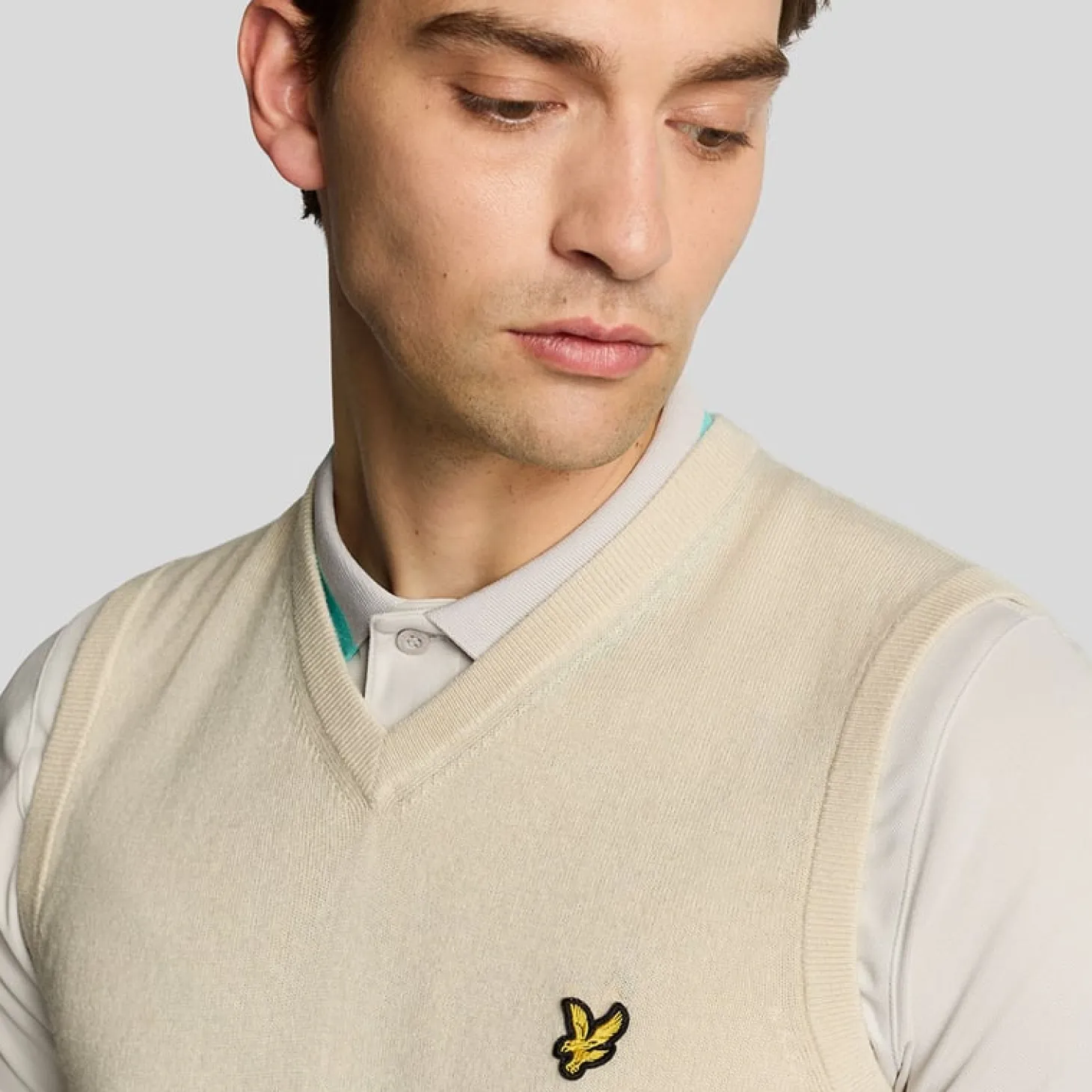 Slipover Merino Blend V-Neck Beige