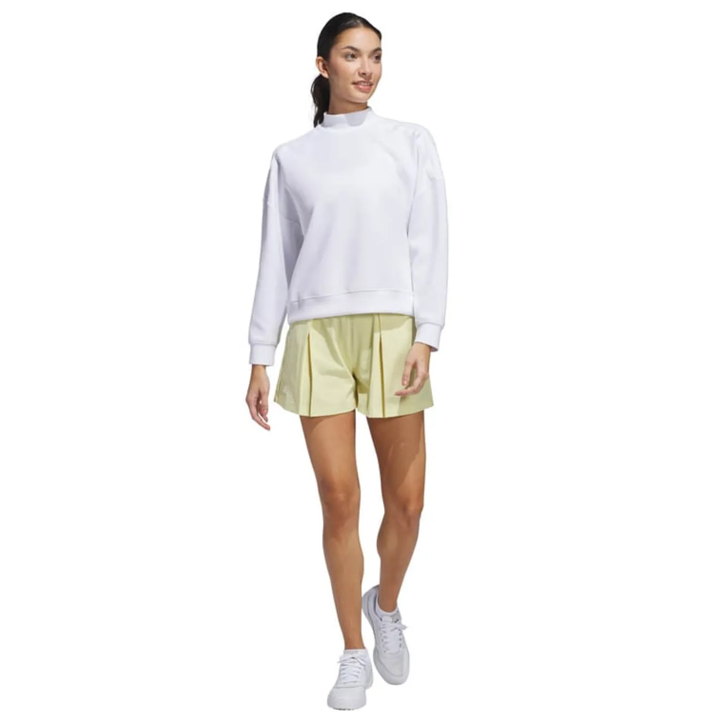 W Beyond Spacer Mock Layer Sweatshirt Valkoinen