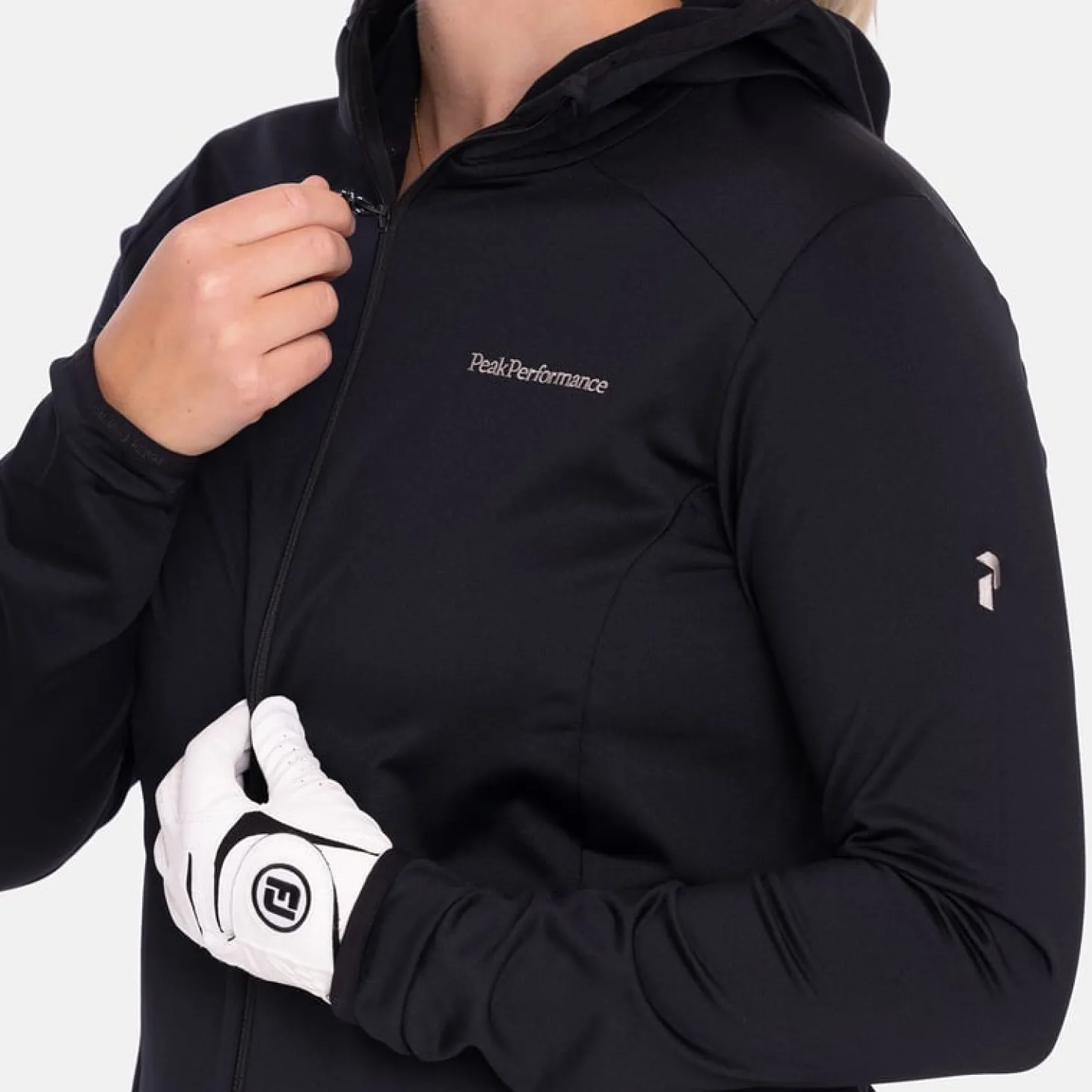 W Light Zip Hood Musta