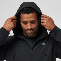 Wanderlust Hoodie Musta